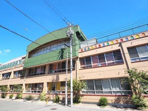 認定こども園万代幼稚園 500ｍ