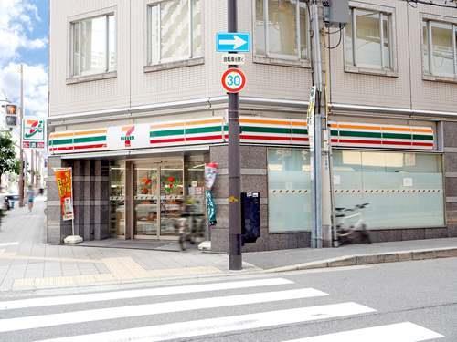 セブンイレブン大阪内本町1丁目店120m
