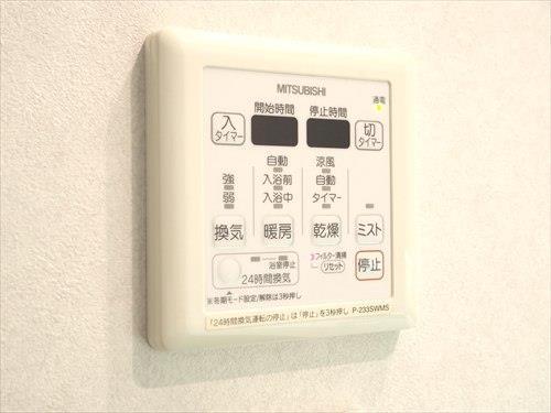 浴室暖房乾燥機