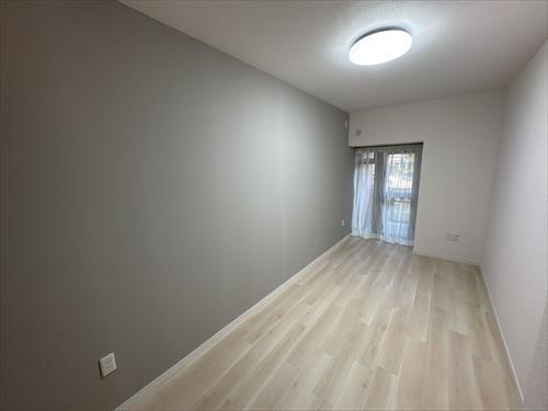 洋室（約5.4帖）