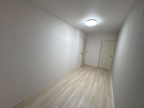 洋室（約6.5帖）