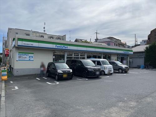ファミリーマート大田上池台三丁目370m