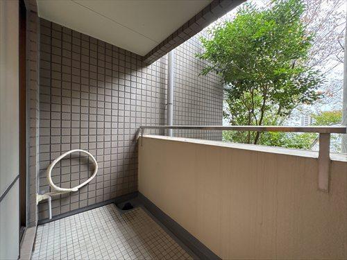 バルコニー（洋室：約10.8帖）