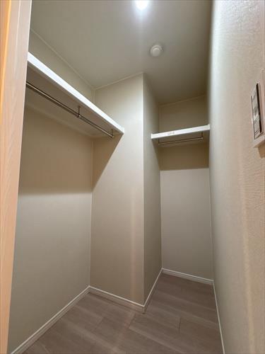 WIC（洋室：約6.1帖）