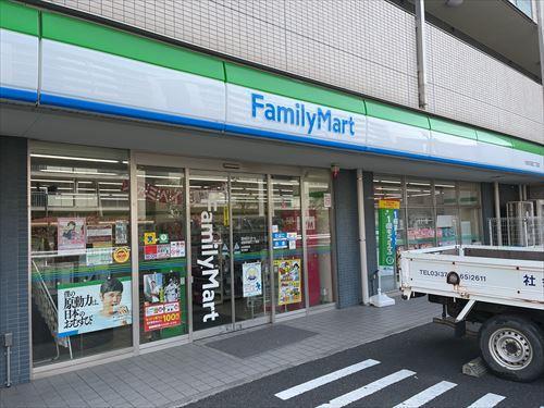 ファミリーマートまで110ｍ