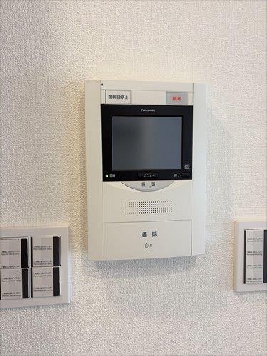 インターホン