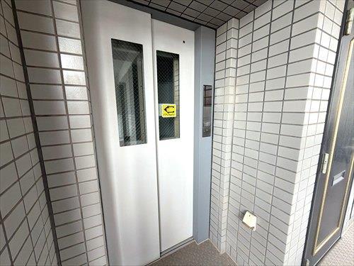 エレベーター