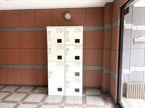 宅配ボックス