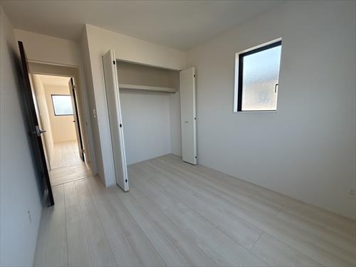 洋室（東部分約5.2帖）