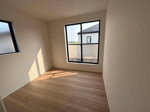 洋室（南部分約5.2帖）