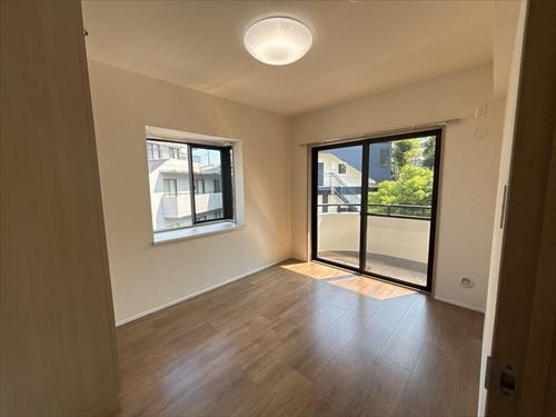 洋室（約5.8帖）