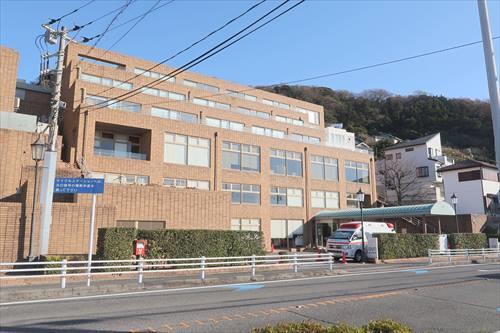 葉山ハートセンターまで2240m