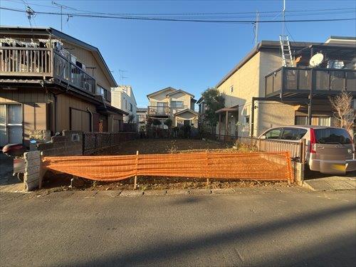 前面道路を含む現地写真