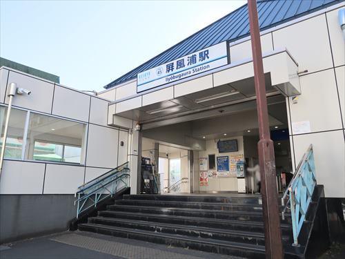 京急線「屏風浦駅」・徒歩21分