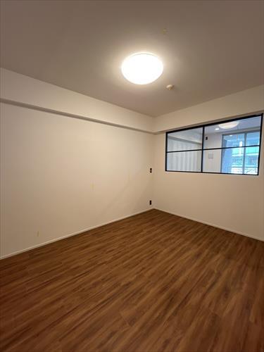 洋室（約5.9帖）