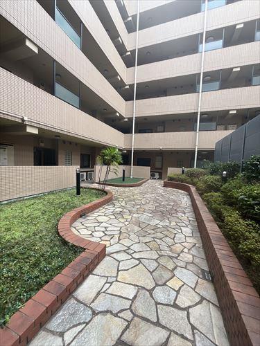 中庭（共用部分）