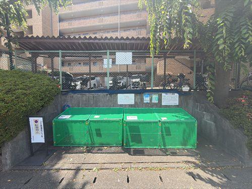 ゴミ置き場