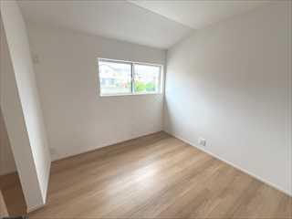 北西側洋室4.5帖