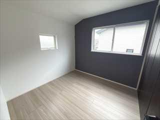 北東側洋室4.5帖