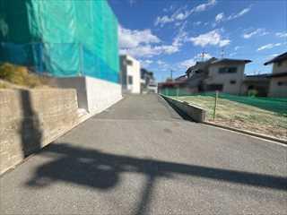 北側前面道路
