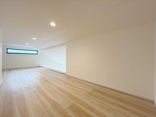 小屋裏収納