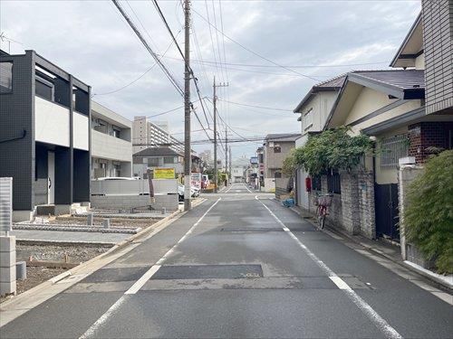 前面道路（物件：左手）