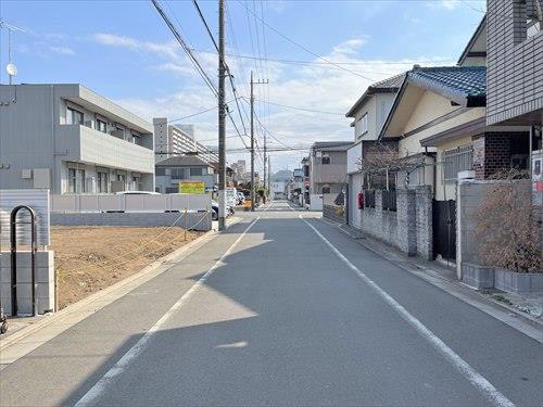 前面道路（物件：左手）