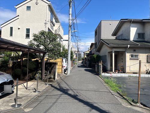 前面道路(北側)