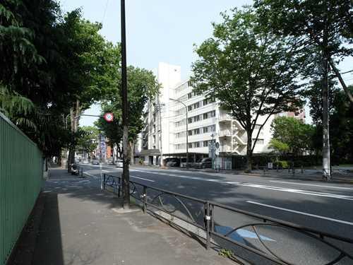 前面道路（撮影 2026.05）