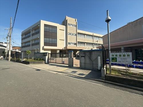 榎小学校