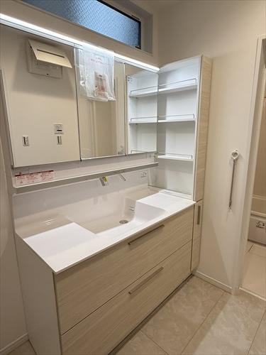 洗面化粧台（2025年6月撮影）