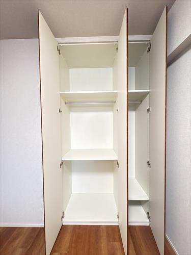 洋室約5帖クローゼット