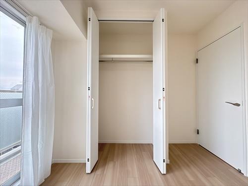 洋室約7帖クローゼット