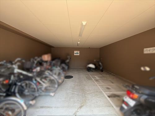 駐輪場・バイク置き場