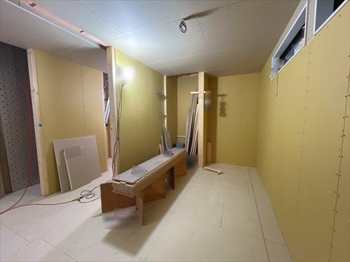 1階：洋室約5.8帖