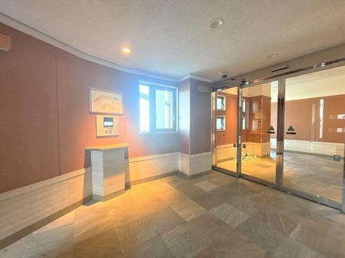 4階メインエントランス