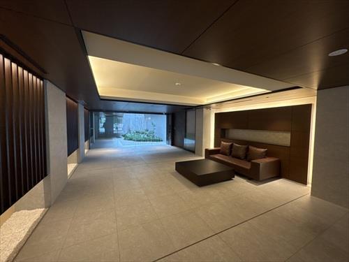 エントランスホール