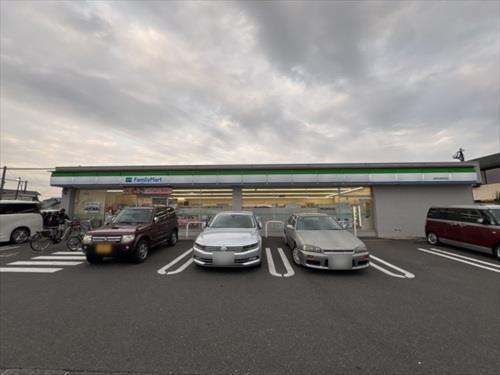 ファミリーマート相模原鵜野森店