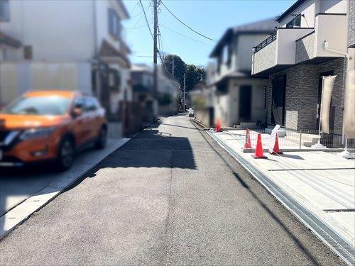 前面道路（2026年3月撮影）