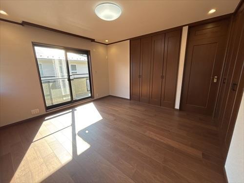 2階洋室②【2025年11月撮影】