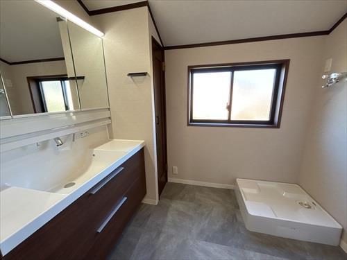 2階洗面所【2025年11月撮影】