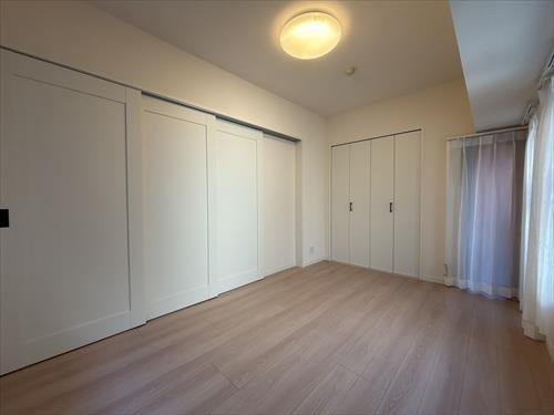 洋室②【2025年12月撮影】