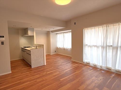 リビング・ダイニング約12.6帖③