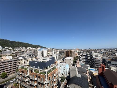 北東側バルコニーからの眺望