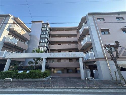 マンション外観