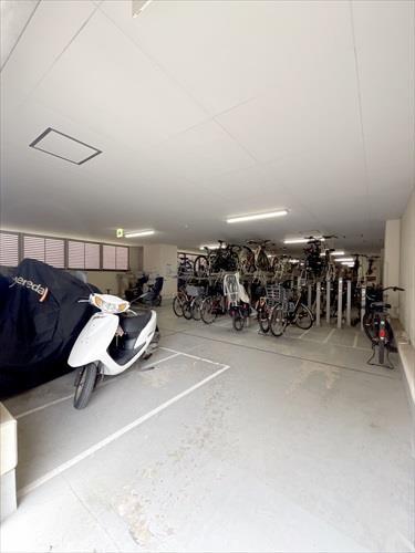 自転車置き場・バイク置き場