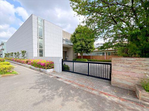 ポピンズナーサリースクール多摩川510m