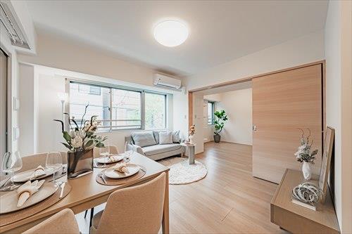 リビングダイニング・洋室5.3帖