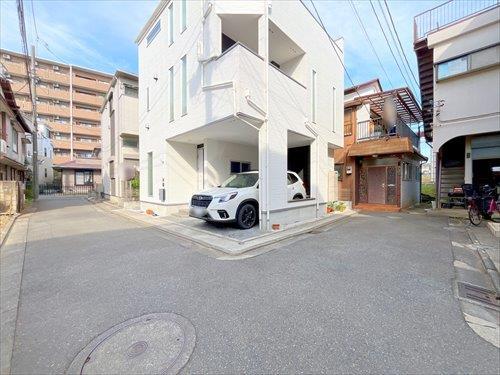 現地側から前面道路(2025年11月)