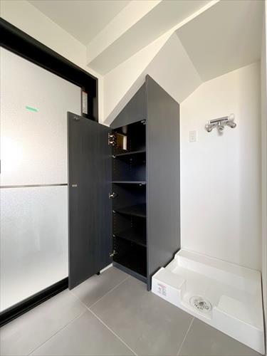 収納・洗濯機置き場